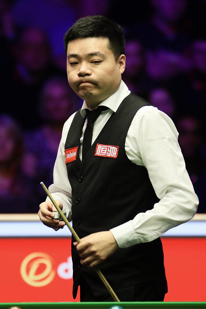 更彰显了皇 更彰显了皇