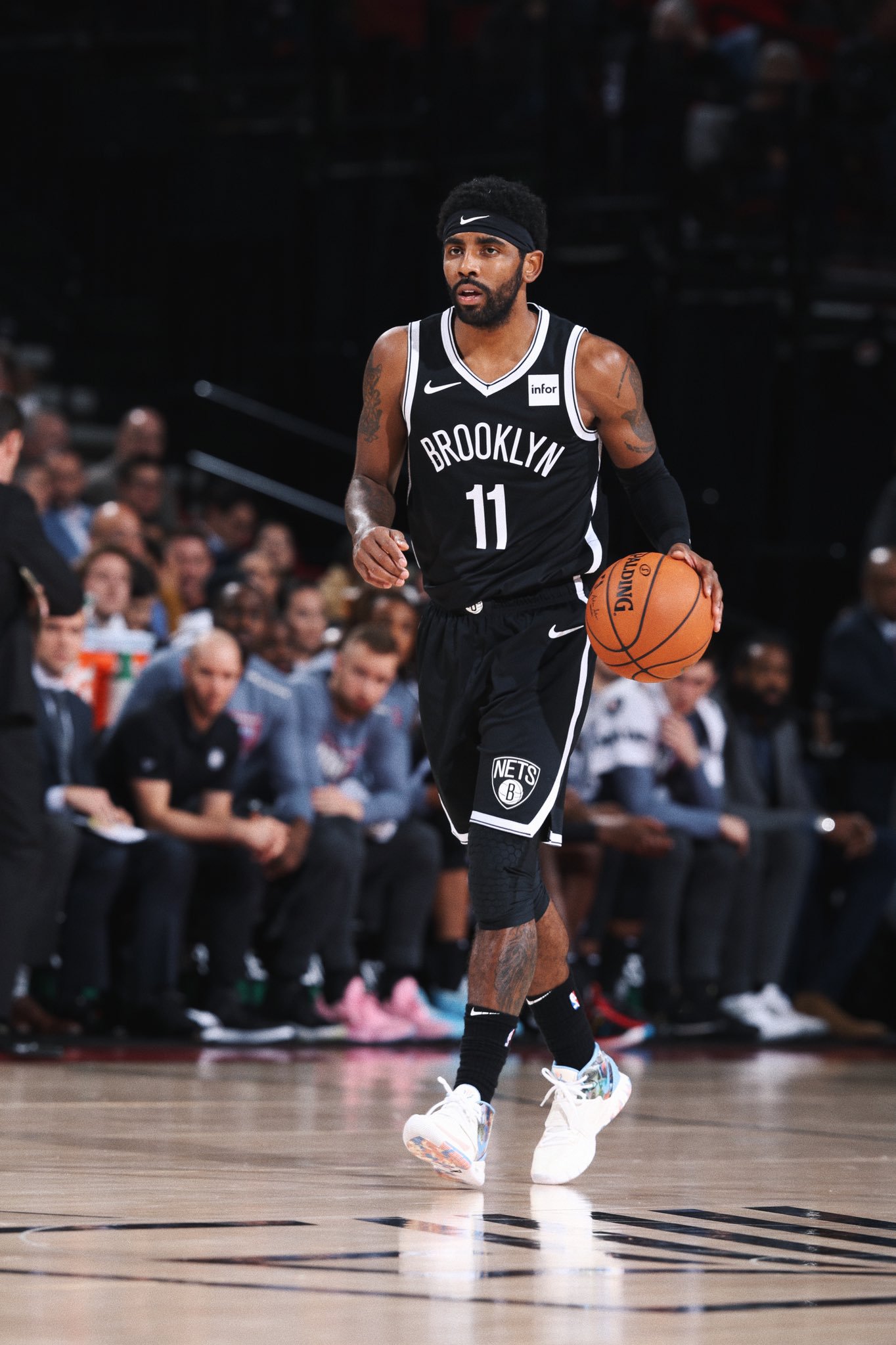 他依然是球 他依然是球