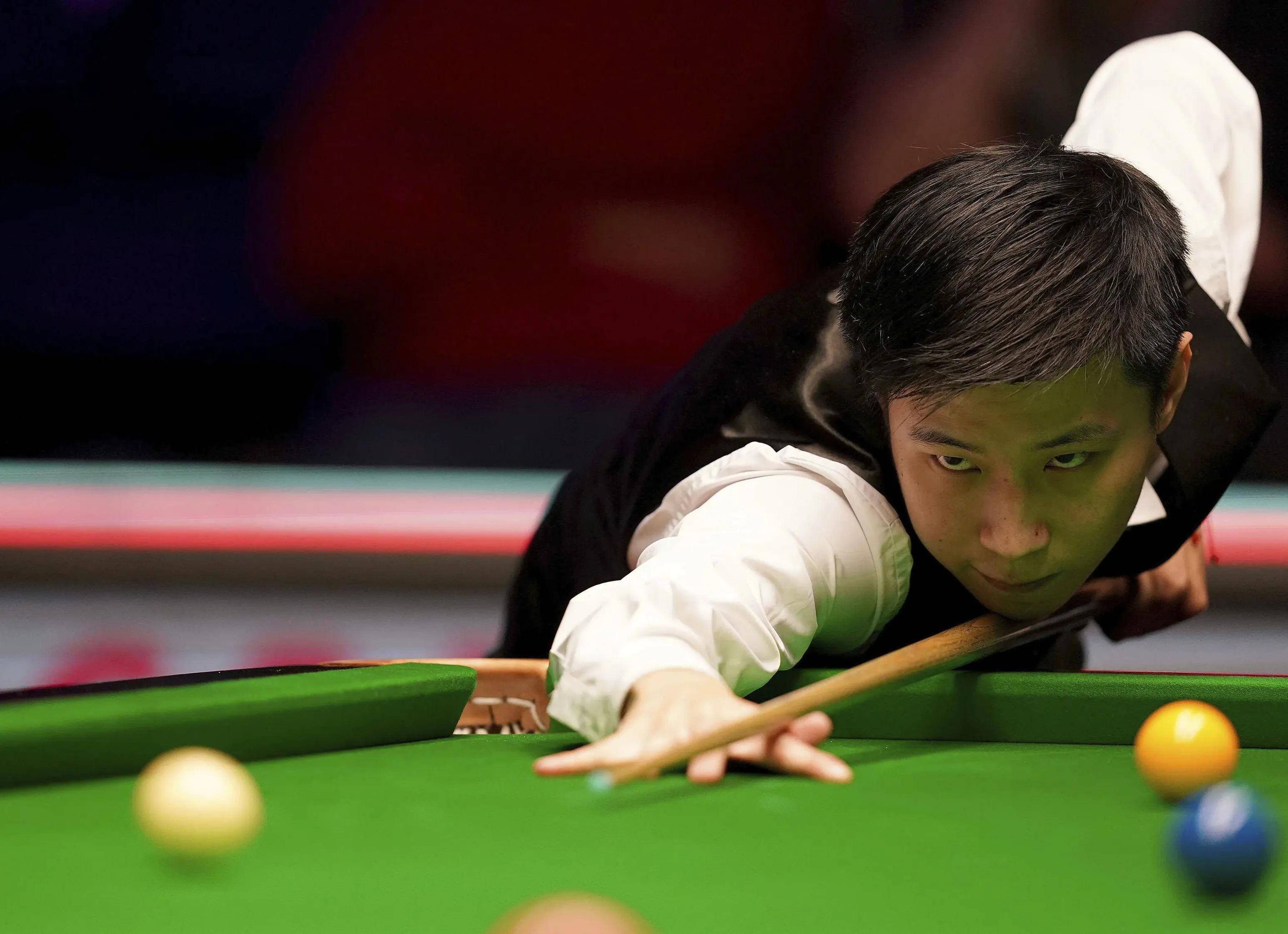 转会市场的 转会市场的